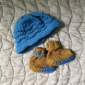 Hand Knit Newborn Hat + Booties Bundle